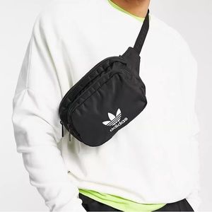 Adidas Originals Fanny Pack in Black